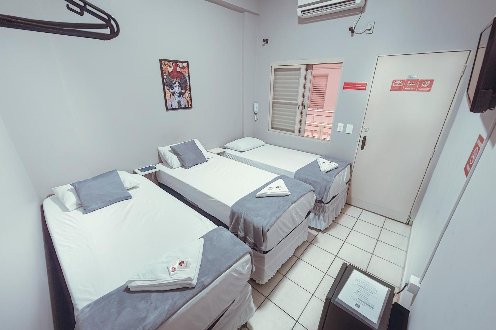 Hotel Apiacas ฮิเบเราเปรโต ภายนอก รูปภาพ